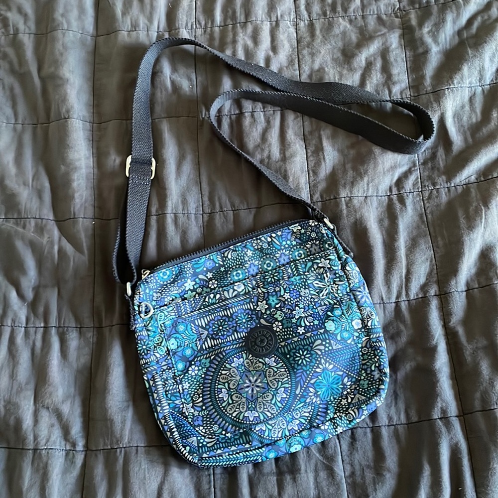 Kipling Crossbody